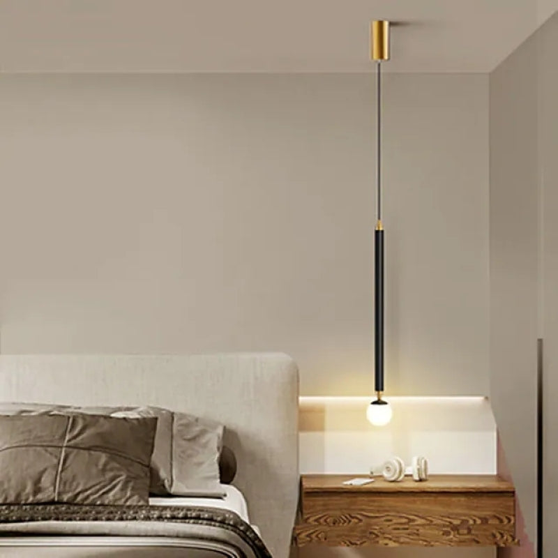 Pendellampa i Metall och Akryl | Lång Smal Stav | Minimalistisk Design
