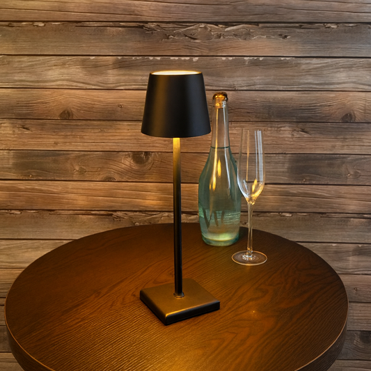 ShadeGlow – Modern Bordslampa, Mjuk Belysning, Skandinavisk Stil 1