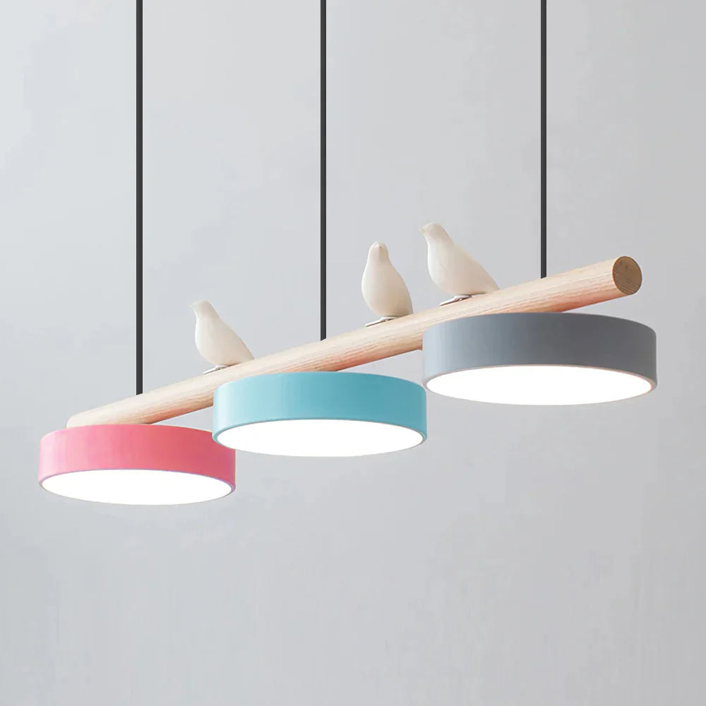 Pendelleuchte mit Vogel LED | Verstellbarer Vogel in 6 Farben | Warmweiß oder Dimmbar | Weißes oder Schwarzes Kabel