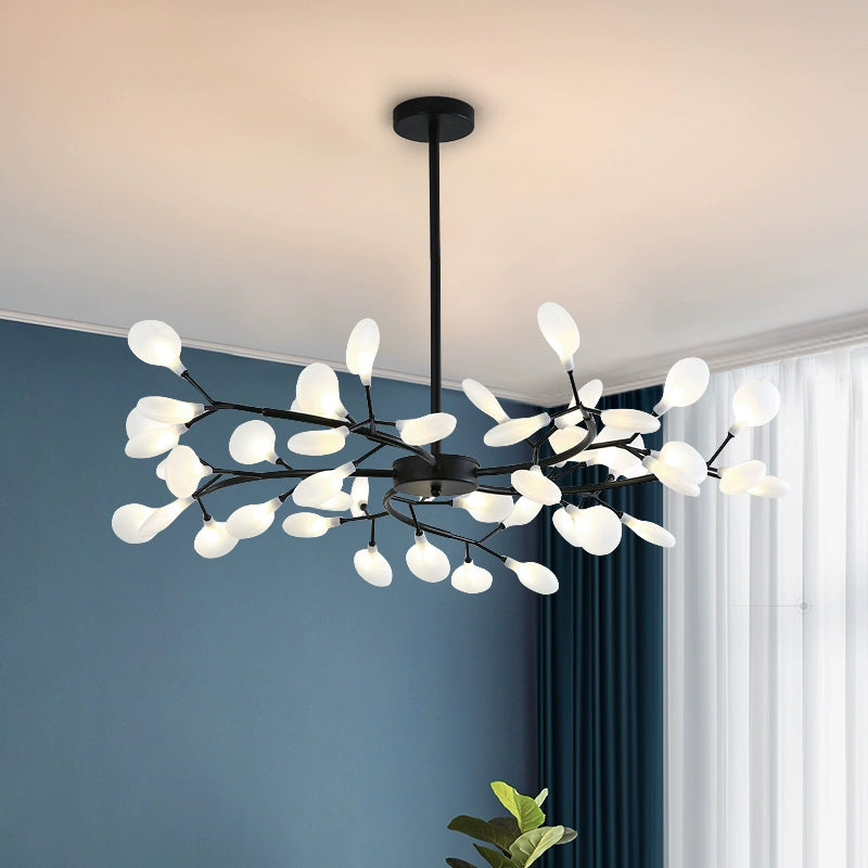 Kronleuchter in Astform | Schwarzes oder Goldenes Metall mit Schirmen aus Glas oder Acryl | 30, 45 oder 54 Leuchtmittel | Warmweißes Licht