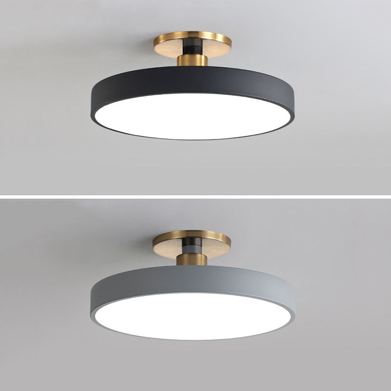 Taklampa LED Rund Plafond i Metall | 6 Färger | Ø 30–49,8 cm | Dimbar eller 3 Ljusfärger