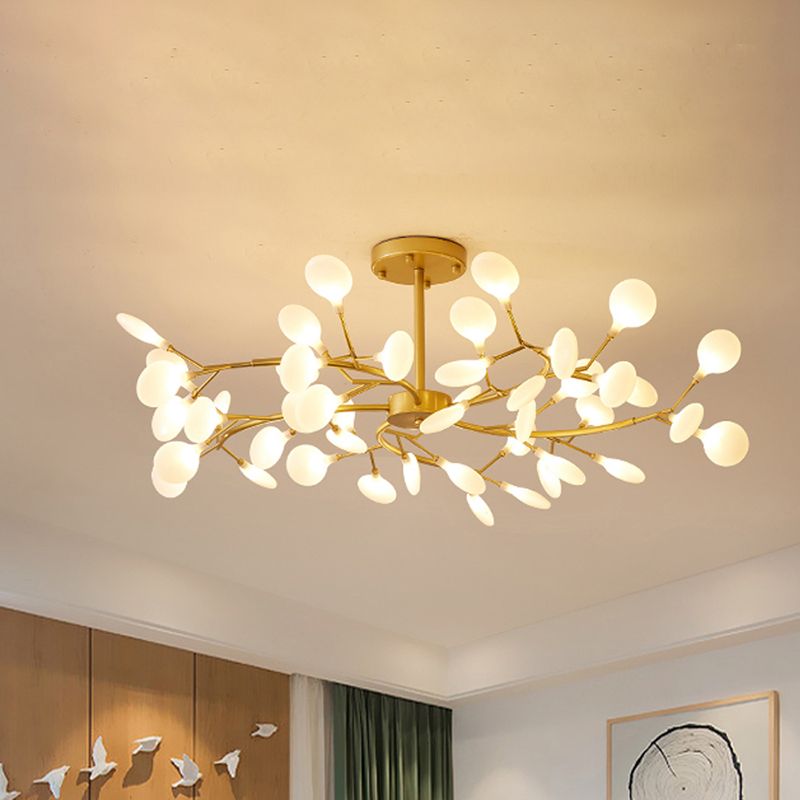 Kronleuchter in Astform | Schwarzes oder Goldenes Metall mit Schirmen aus Glas oder Acryl | 30, 45 oder 54 Leuchtmittel | Warmweißes Licht