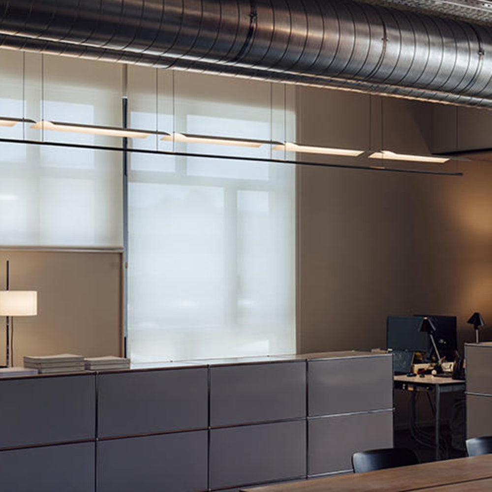 Pendelleuchte LED Linear aus Metall und Acryl | Minimalistischer Lichtbalken | 30–118 cm | Warmweißes Licht für den Esstisch