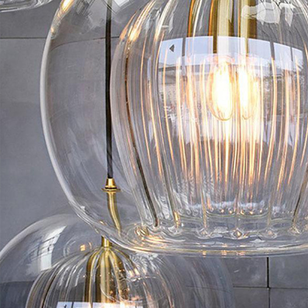 Pendellampa Glaskula | Räfflat Glas i Klart eller Bärnsten | Varmvit LED | Ø 15–24,9 cm
