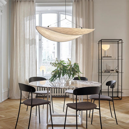 Pendelleuchte LED aus Metall und Kunstseide | Weißer Schirm in Blattform | Ø 50–100 cm | Für Esstisch und Wohnzimmer