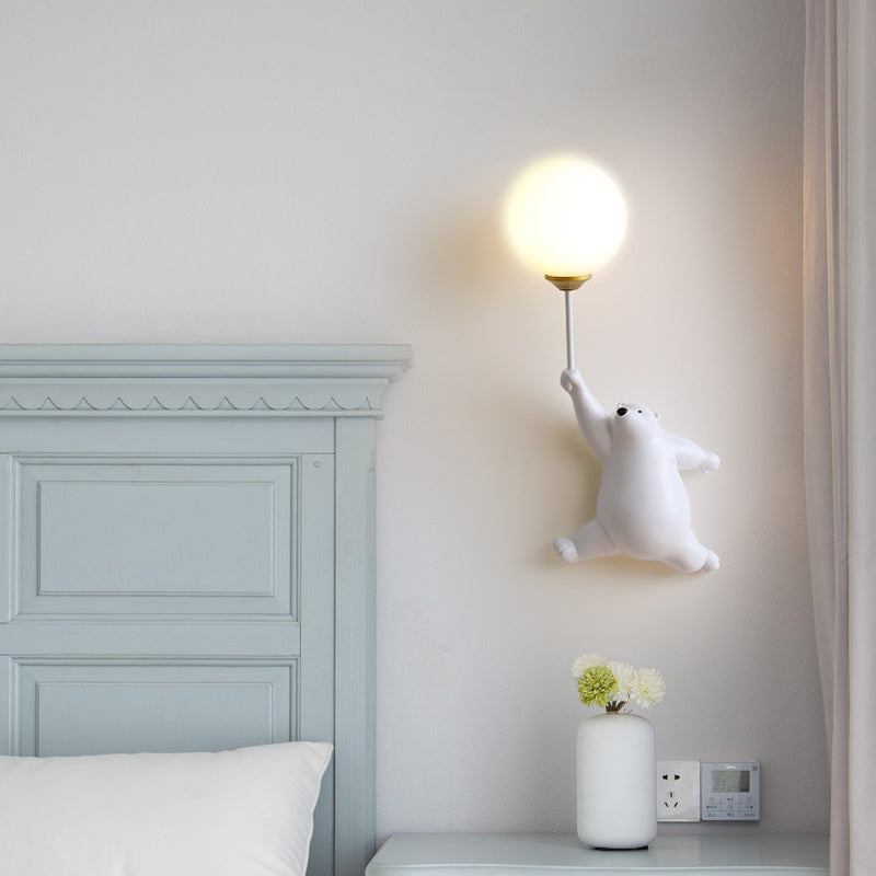 Vägglampa Björn för Barnrum | Klotformad Skärm i Akryl | Vit, Blå eller Rosa | 3 Valbara Ljusfärger