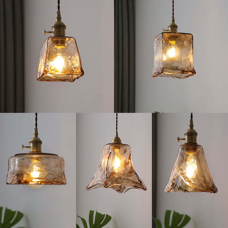 Pendellampa Industriell i Glas och Metall | Mässingsfärgad Vintagestil | 4 Former | LED-lampa Ingår
