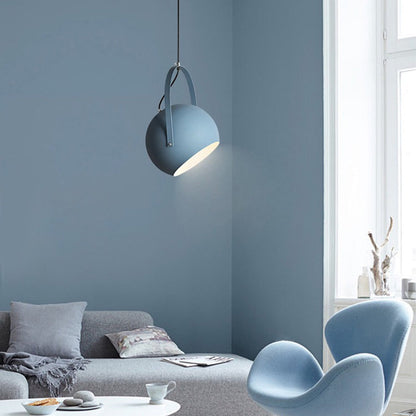 Pendelleuchte Kugel aus Metall | Gelb, Hellblau, Rosa, Dunkelblau oder Grau | Ø 20 oder 25 cm | LED-Lampe inklusive