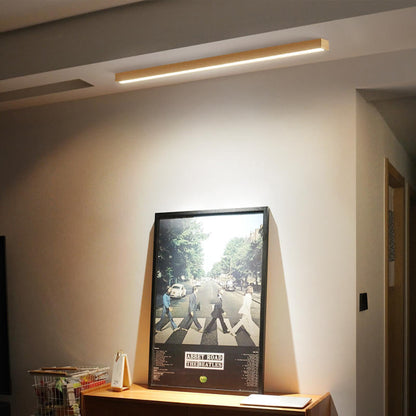 Deckenleuchte LED linear aus Holz und Acryl | Dunkles Holz oder Naturholz | 60–180 cm | 3 Lichtfarben