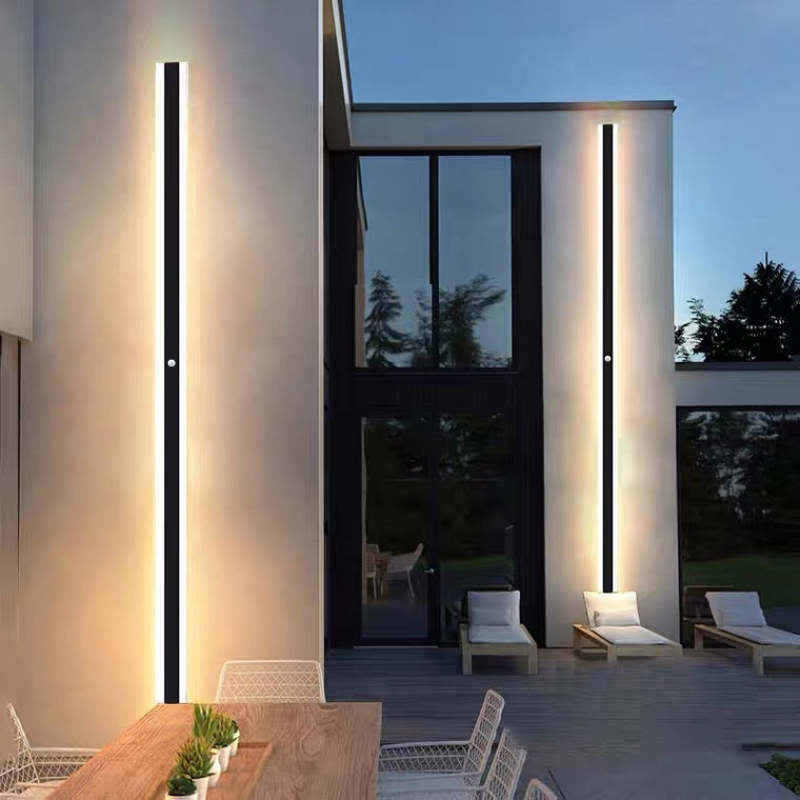 Außenwandleuchte Linear LED | IP65 aus Metall und Acryl | Mit oder Ohne Sensor | 30–200 cm