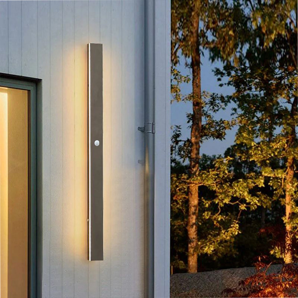 Außenwandleuchte LED Linear | Metall und Acryl in Schwarz oder Zementgrau | IP65 | 30–200 cm mit oder ohne Sensor