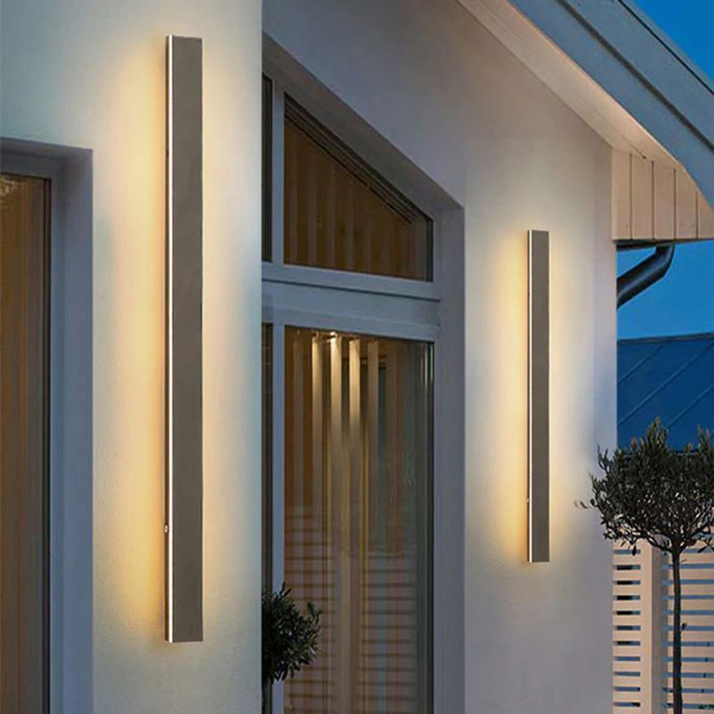 Außenwandleuchte LED Linear | Metall und Acryl in Schwarz oder Zementgrau | IP65 | 30–200 cm mit oder ohne Sensor