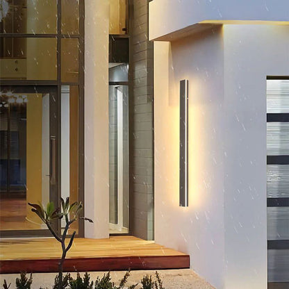 Außenwandleuchte LED Linear | Metall und Acryl in Schwarz oder Zementgrau | IP65 | 30–200 cm mit oder ohne Sensor