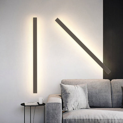 Außenwandleuchte LED Linear | Metall und Acryl in Schwarz oder Zementgrau | IP65 | 30–200 cm mit oder ohne Sensor