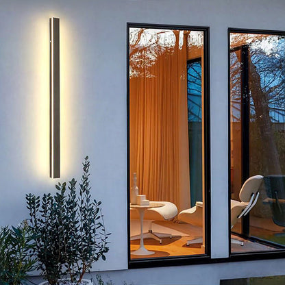 Außenwandleuchte LED Linear | Metall und Acryl in Schwarz oder Zementgrau | IP65 | 30–200 cm mit oder ohne Sensor