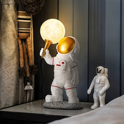 Astronaut LED Bordslampa – Kreativ Bordslampa För Barnrum Med Varm Belysning - 3