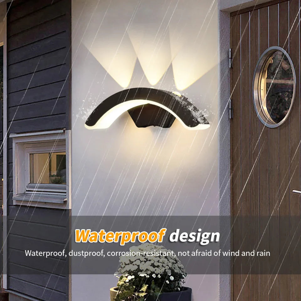Utomhusvägglampa LED Svart | Vattentät IP66 Fasadbelysning | Varmvitt Ljus 10W