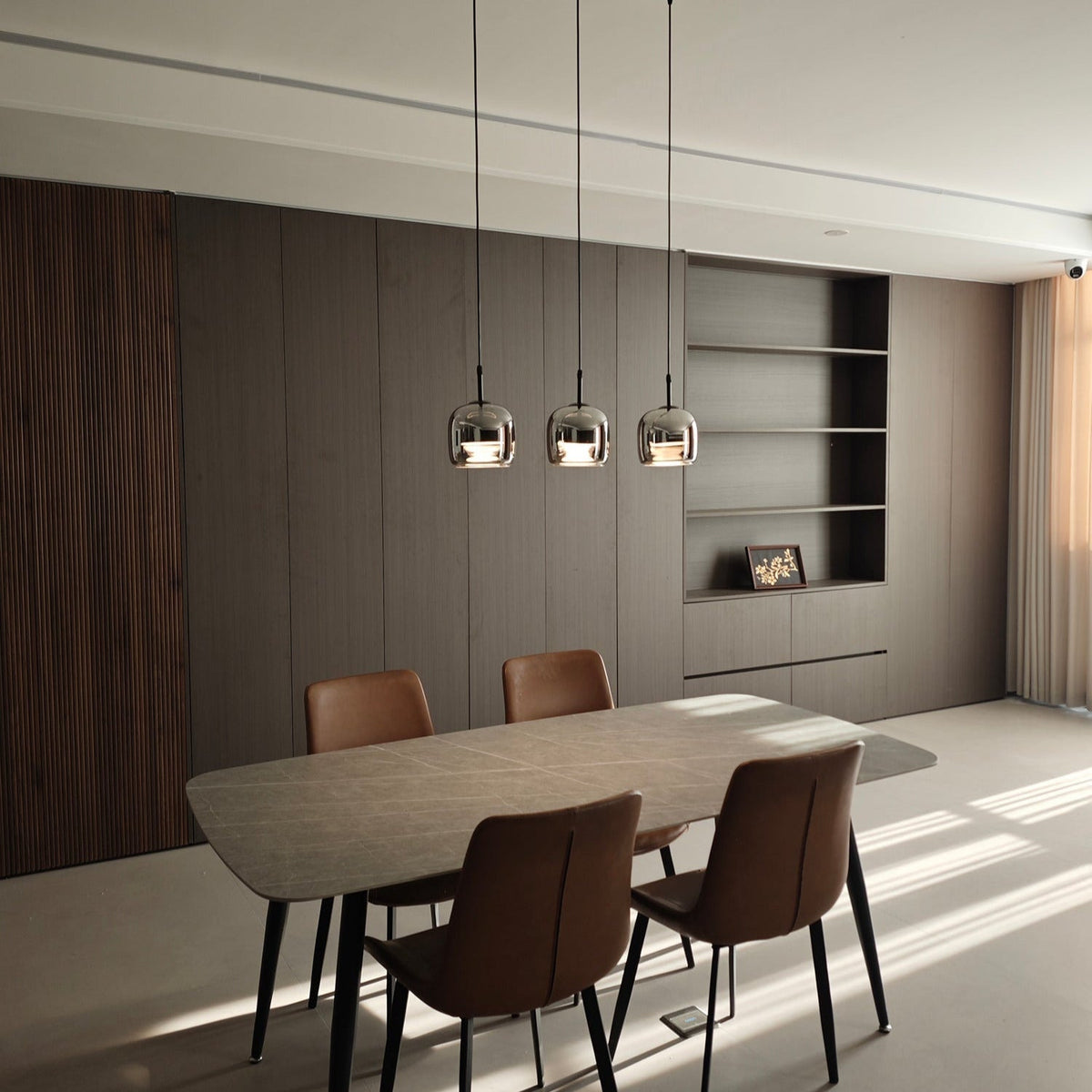 Pendelleuchte aus rauchgrauem Glas | Minimalistisches Design | 1 oder 3 Leuchten | Warmweiß, Weiß oder Dimmbar LED