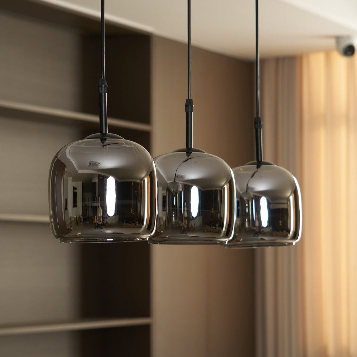 Pendelleuchte aus rauchgrauem Glas | Minimalistisches Design | 1 oder 3 Leuchten | Warmweiß, Weiß oder Dimmbar LED