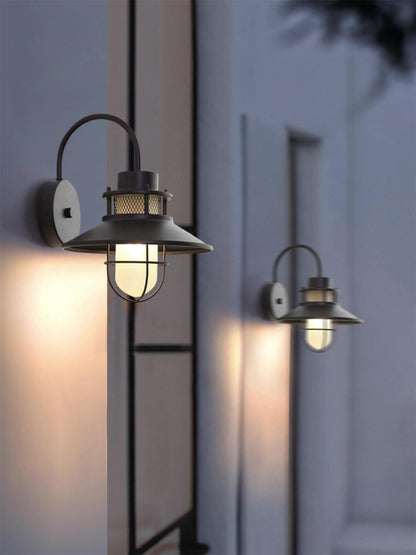 Utomhusvägglampa Industriell Svart | Gallerdesign Metall | E27 Vägglykta | IP44 Vattentålig