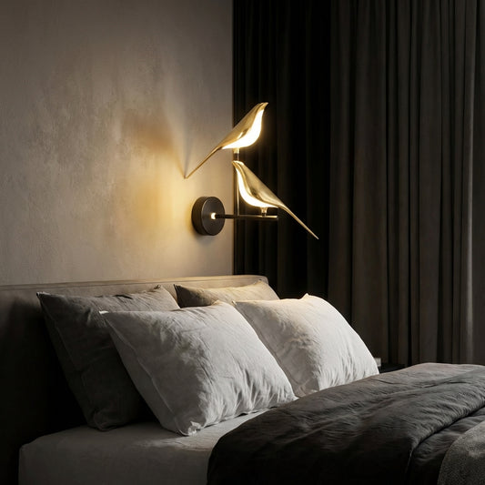 Fjordlix | Stilig Vägglampa i Mässing för Säng och Inomhusbruk