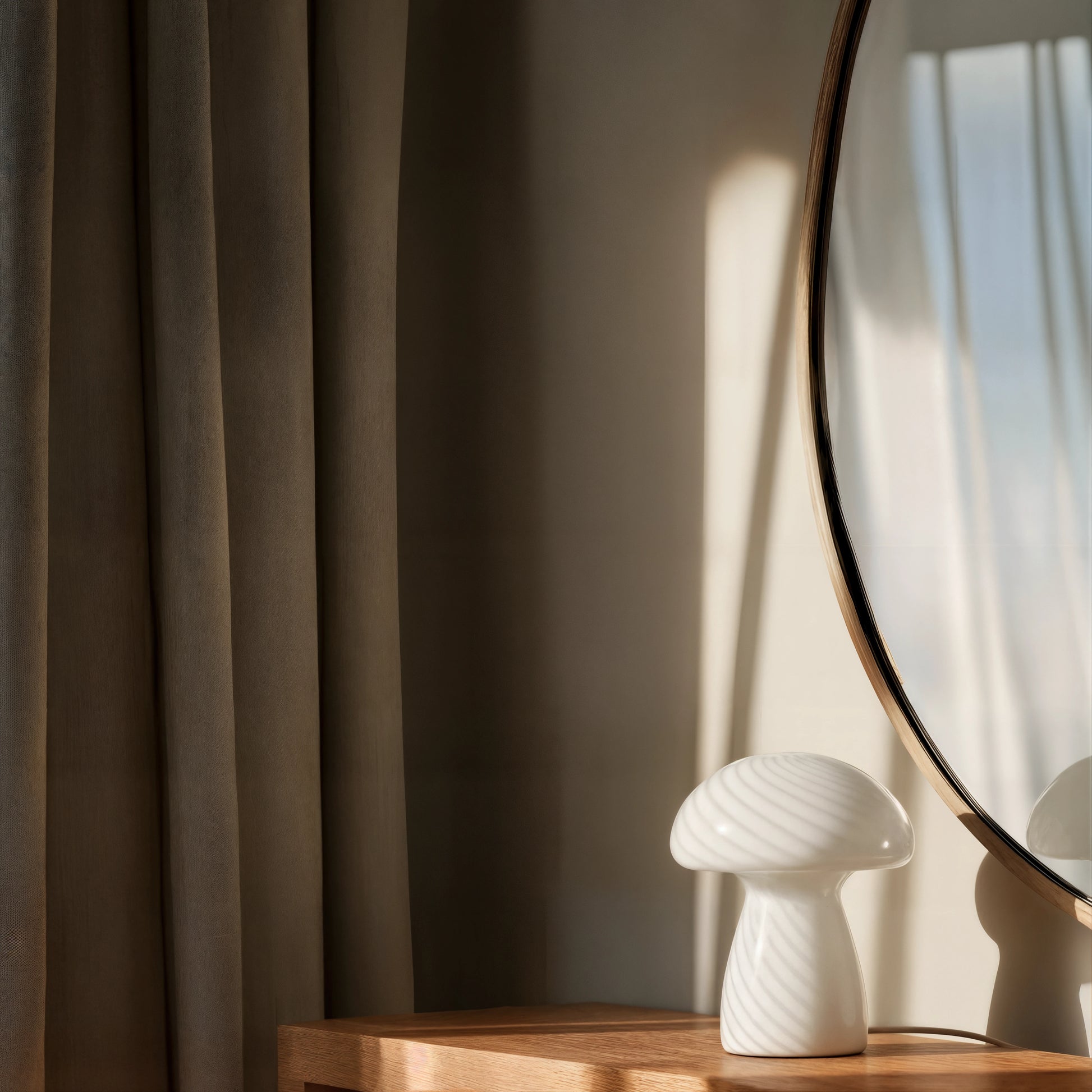 Fungo LED Bordslampa - Svampformad Liten Bordslampa Med Varm Belysning För Hemmet - 3