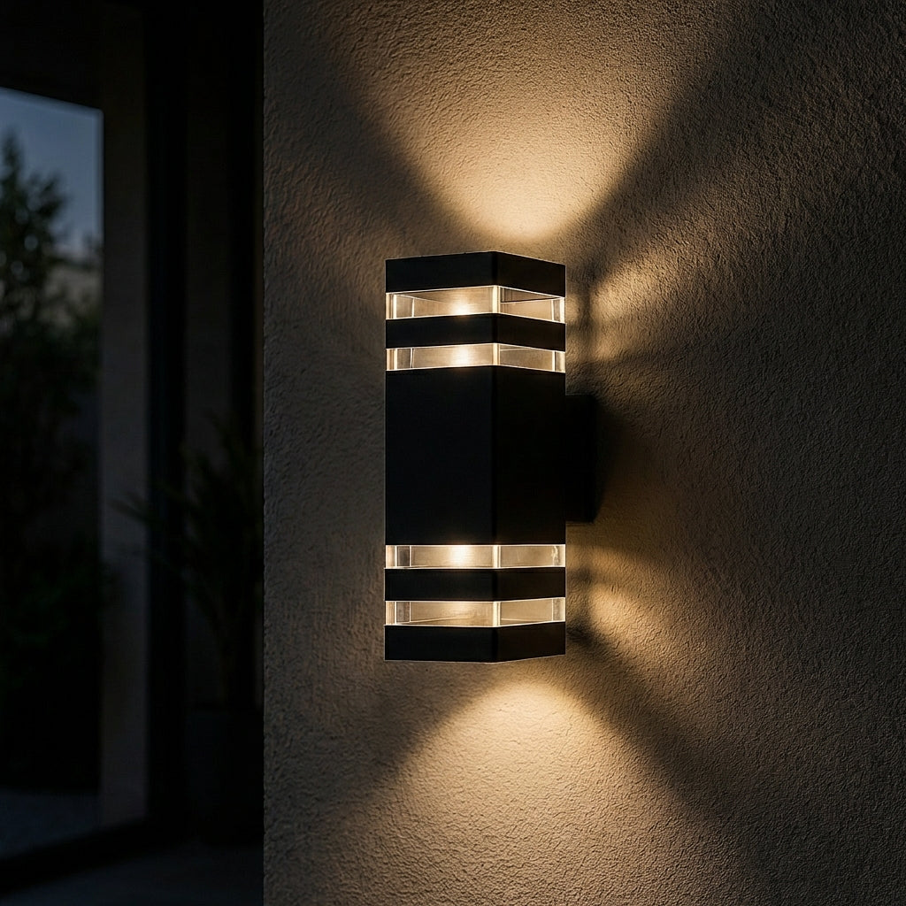 Kyro | Utomhus Vägglampa med Upp- och Nedljus