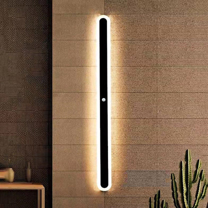 Außenwandleuchte | Lineare LED aus Schwarzem Metall | IP65 mit Bewegungssensor oder Dimmbar | 40–220 cm