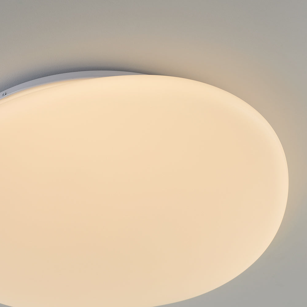 Deckenleuchte LED in Steinform | Weiße Deckenlampe mit unregelmäßig runder Form | 3 Lichtfarben | 3 Größen