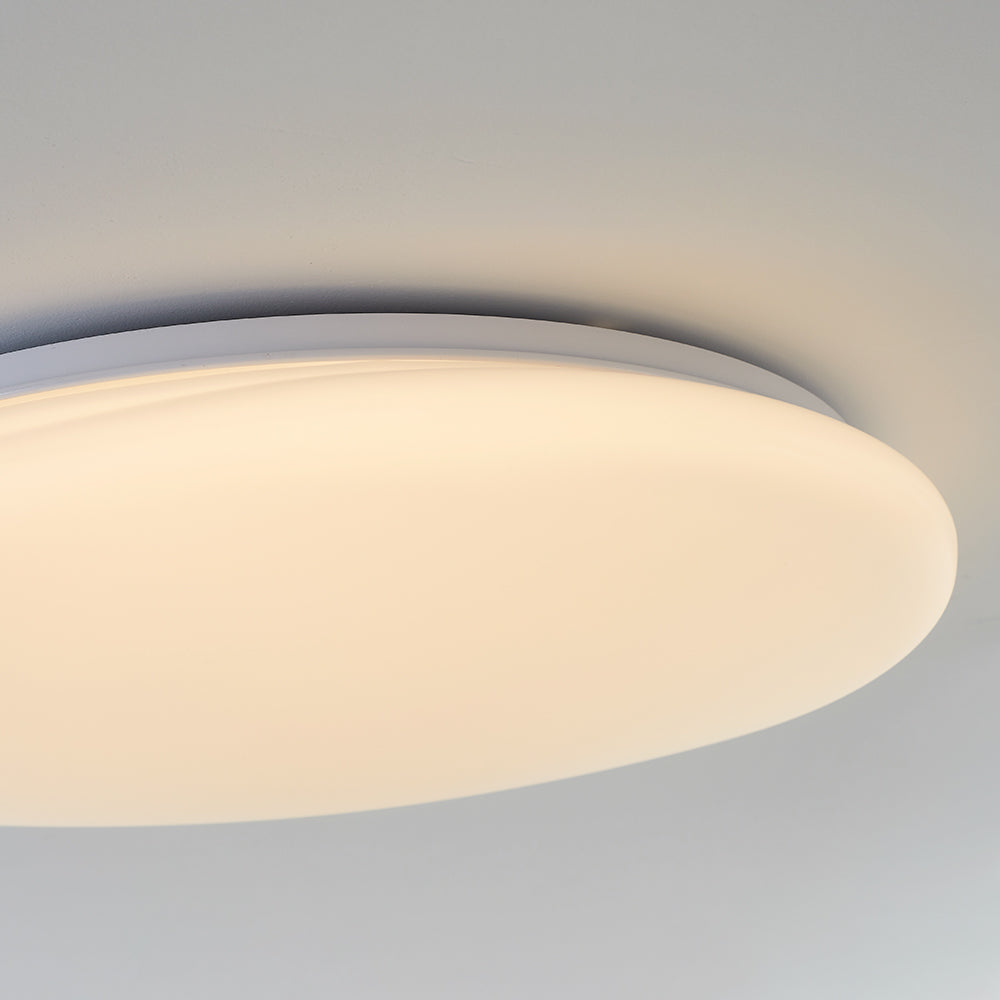 Deckenleuchte LED in Steinform | Weiße Deckenlampe mit unregelmäßig runder Form | 3 Lichtfarben | 3 Größen