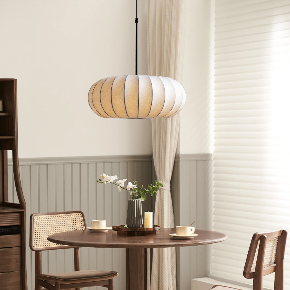Lurvik | Pendellampa med Textil Lampskärm för Inomhusbruk