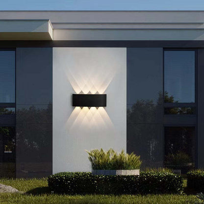 Außenwandleuchte | Rechteckige LED | IP65 wasserdicht | Licht nach oben und unten | Terrasse und Garten