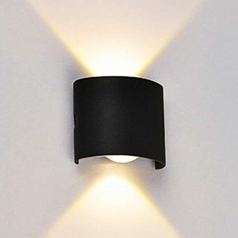 Nylora | Robust Hållbar Utomhusvägglampa LED 9