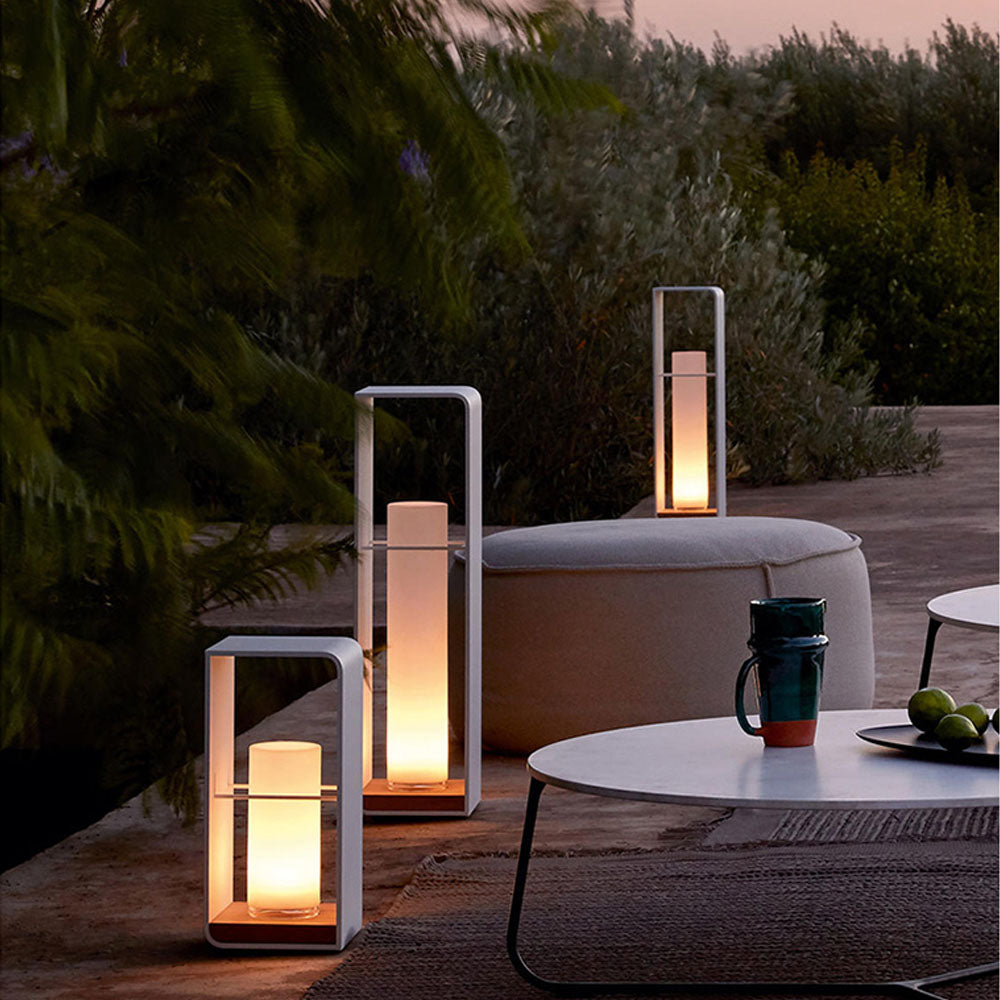 Utomhusgolvlampa LED | solenergi eller fast anslutning | 28, 48 eller 68 cm | IP65 för trädgård