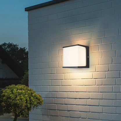 Kubische LED-Außenwandleuchte 8 W | Mattiertes Acryl und Aluminium | Wasserdicht IP65 | Warmweiß, modern