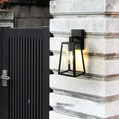 Moderne Außenwandleuchte im Laternenstil | Mattschwarzes Metall & Glas | E27 | Wasserdicht IP65 für die Fassade