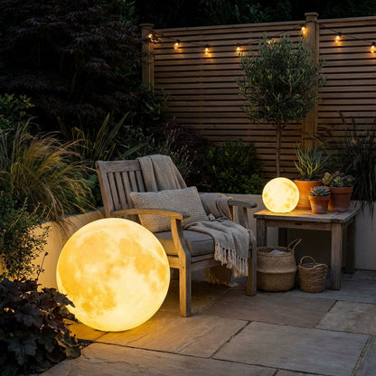 Selune | Solcellsdriven Trädgårdslampa med Sfärisk Ljusform0