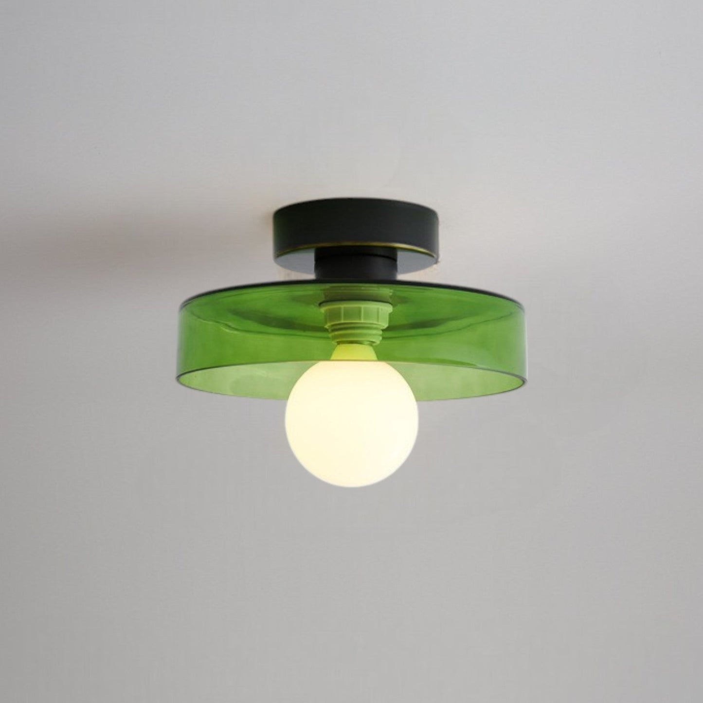Taklampa i Glas och Mässing | Bauhaus-inspirerad design | G9-sockel
