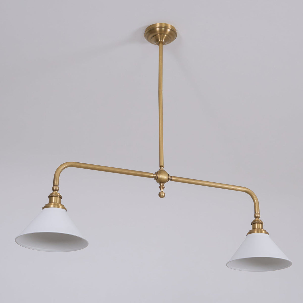 Pendellampa i Retrostil med 2 Skärmar | Aluminium eller Keramik | L 102 cm | För Köksö och Matbord