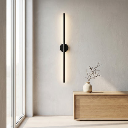 Vägglampa i Aluminium | Integrerad LED-stav | Minimalistisk design