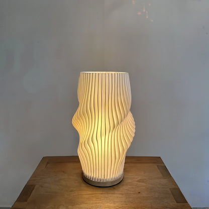 Velo Bordslampa LED - Skulptural Design för Vardagsrum och Skrivbord, Varm Belysning, Inomhus Användning - 5