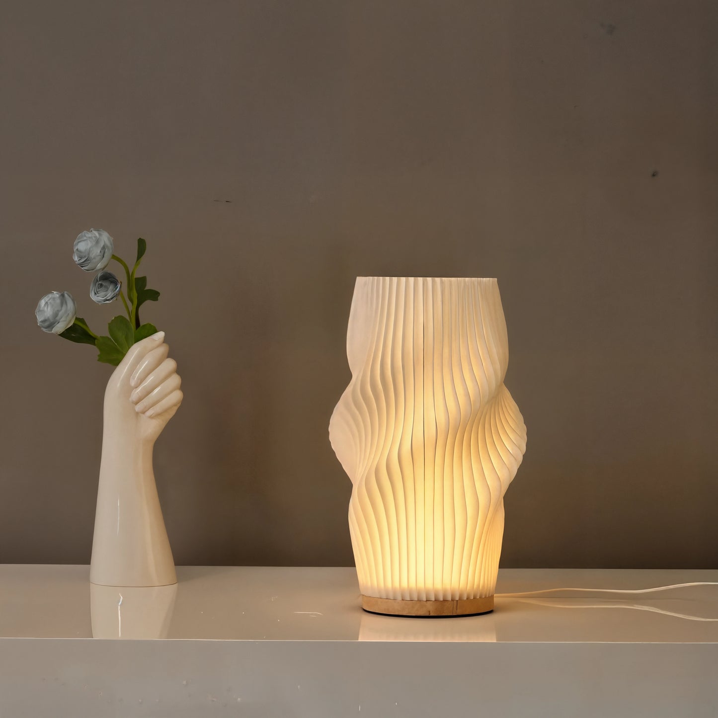 Velo Bordslampa LED - Skulptural Design för Vardagsrum och Skrivbord, Varm Belysning, Inomhus Användning - 6