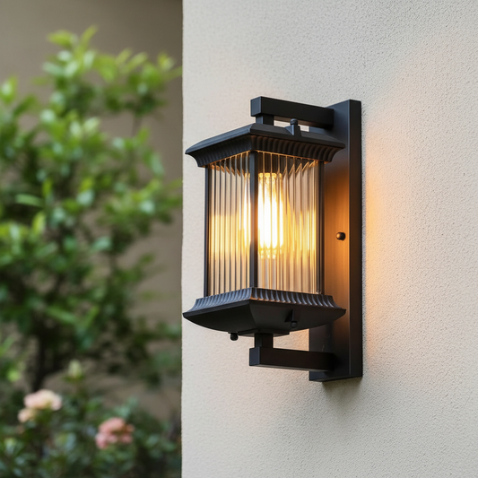 Veyra | Utomhus Vägglampa i Glas och Aluminium