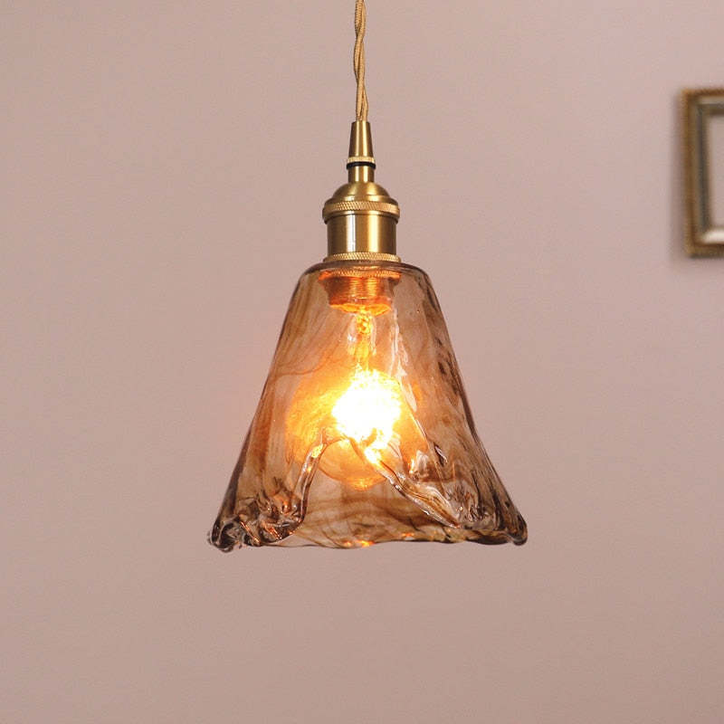 Pendellampa Industriell i Glas och Metall | Mässingsfärgad Vintagestil | 4 Former | LED-lampa Ingår