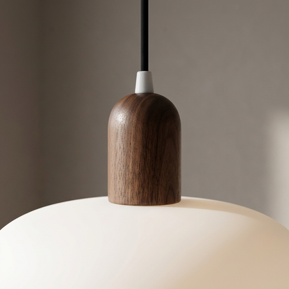 Pendellampa i Trä och Glas | Varm LED-belysning för Matbord | Skandinavisk Design