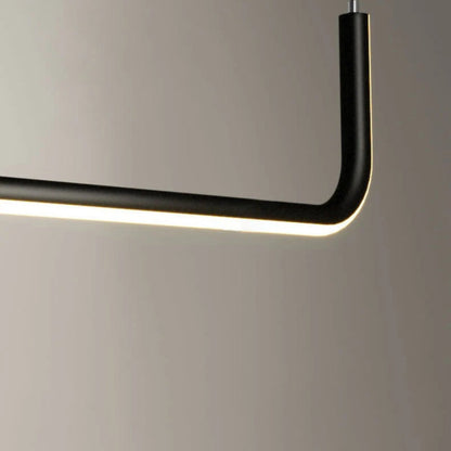 Pendellampa Köksö | Linjär LED i Guld eller Svart | Varmvit, Dagsljusvit eller Dimbar | 90–150 cm