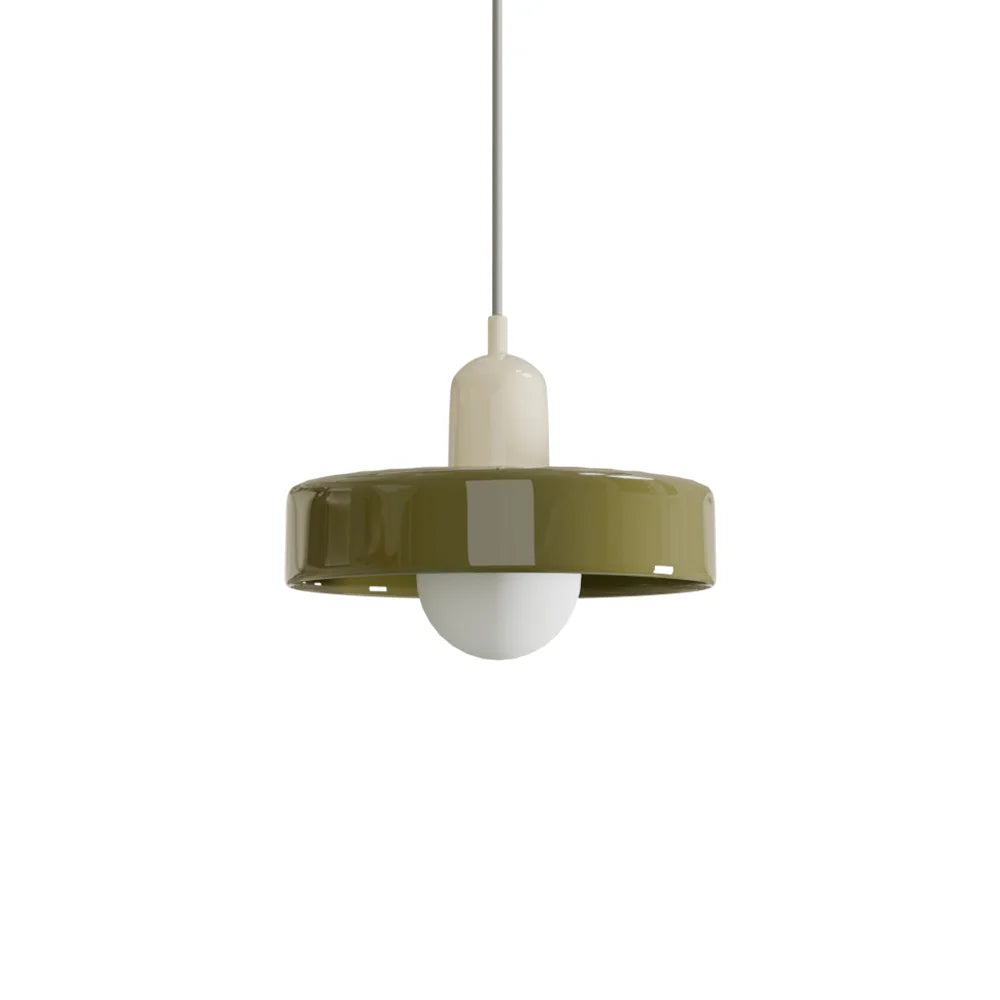Röd pendellampa med grön glasskärm i glas och metall, 35 cm