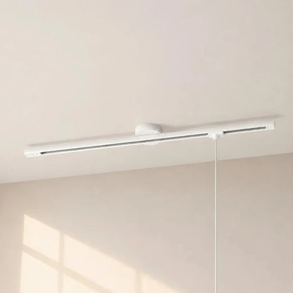 Justerbar takskena i svart med nordisk minimalistisk design