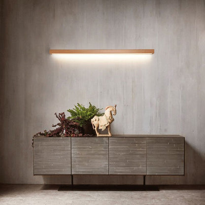 Wandleuchte aus Holz und Acryl | Lineare LED | Japandi-Design
